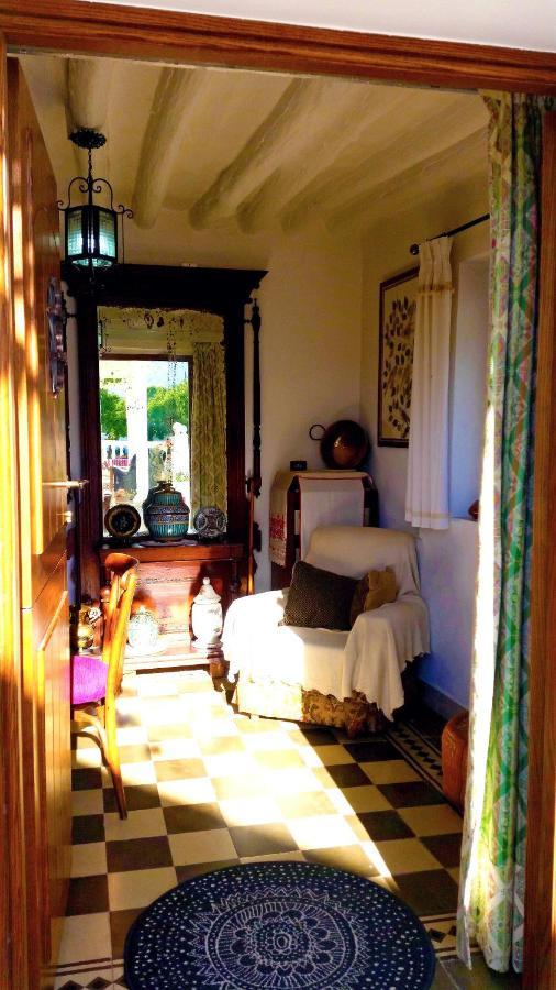 Adelaida Villa Orgiva